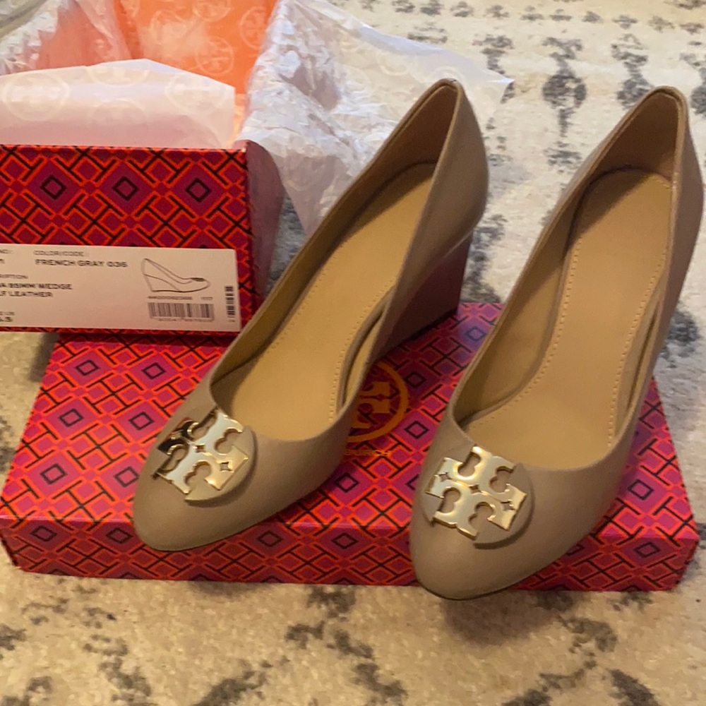 Tory Burch Luna 85mm wedge gray nwb size 6.5